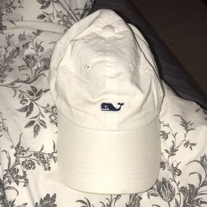 vineyard vines hat